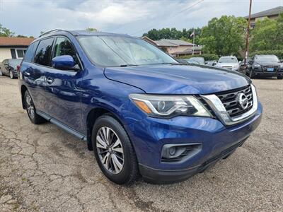 2017 Nissan Pathfinder S   - Photo 4 - Cincinnati, OH 45231