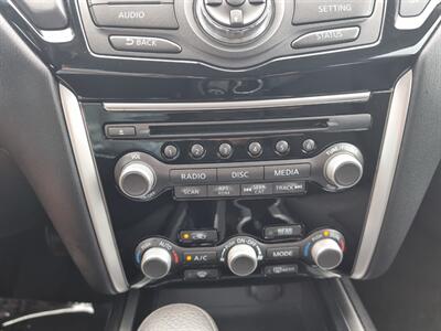 2017 Nissan Pathfinder S   - Photo 15 - Cincinnati, OH 45231