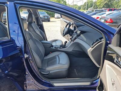 2011 Hyundai SONATA Limited - Photo 25 - Cincinnati, OH 45231