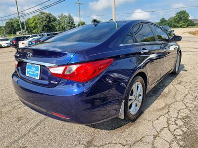 2011 Hyundai SONATA Limited - Photo 5 - Cincinnati, OH 45231
