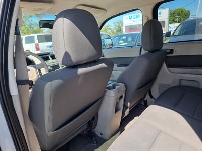 2009 Ford Escape Hybrid   - Photo 21 - Cincinnati, OH 45231