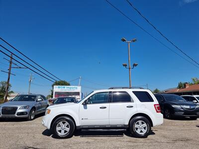 2009 Ford Escape Hybrid   - Photo 2 - Cincinnati, OH 45231