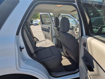 2009 Ford Escape Hybrid   - Photo 24 - Cincinnati, OH 45231