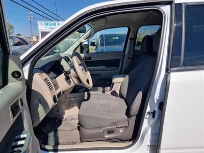 2009 Ford Escape Hybrid   - Photo 8 - Cincinnati, OH 45231