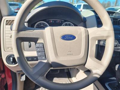 2012 Ford Escape XLS   - Photo 12 - Cincinnati, OH 45231