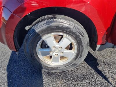 2012 Ford Escape XLS   - Photo 36 - Cincinnati, OH 45231