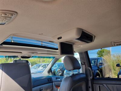 2009 Toyota Sienna XLE   - Photo 18 - Cincinnati, OH 45231