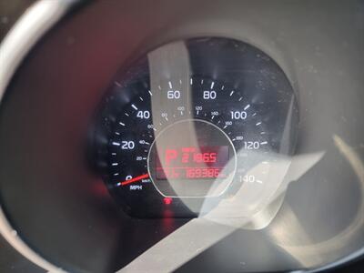 2015 Kia Soul +   - Photo 12 - Cincinnati, OH 45231