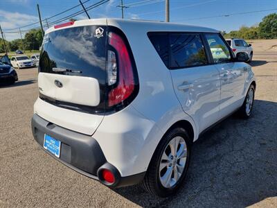 2015 Kia Soul +   - Photo 5 - Cincinnati, OH 45231