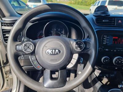 2015 Kia Soul +   - Photo 11 - Cincinnati, OH 45231