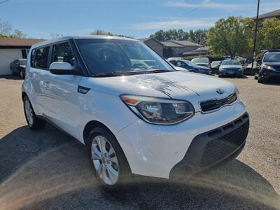 2015 Kia Soul +   - Photo 4 - Cincinnati, OH 45231