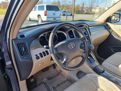 2003 Toyota Highlander Limited   - Photo 9 - Cincinnati, OH 45231