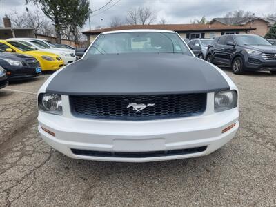 2007 Ford Mustang V6 Deluxe   - Photo 3 - Cincinnati, OH 45231