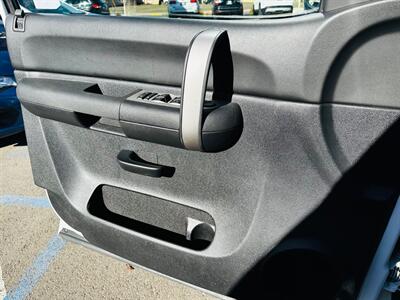 2009 GMC Sierra 1500 SLE - Photo 24 - Reno, NV 89502