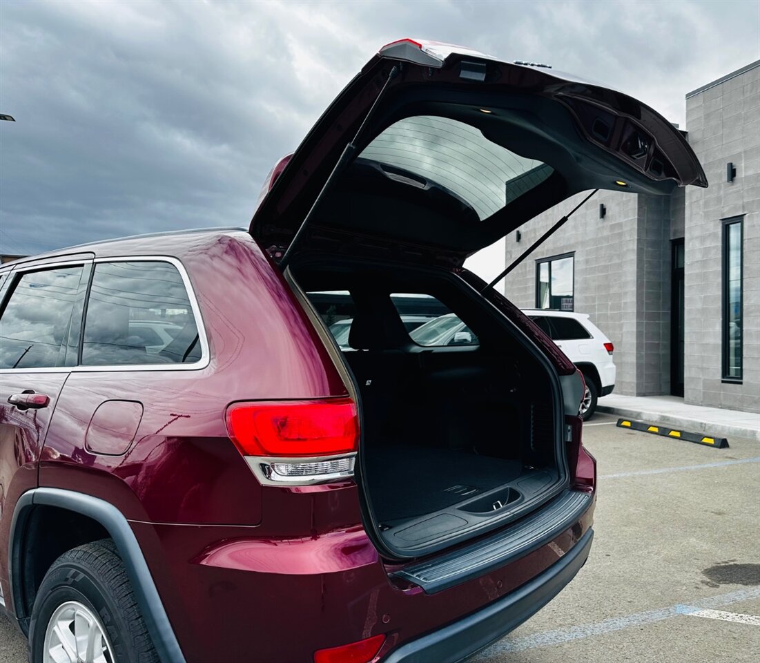 2018 Jeep Grand Cherokee Laredo - Photo 9 - Reno, NV 89502