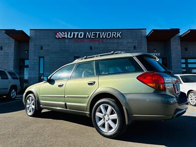 2007 Subaru Outback 2.5i   - Photo 8 - Reno, NV 89502
