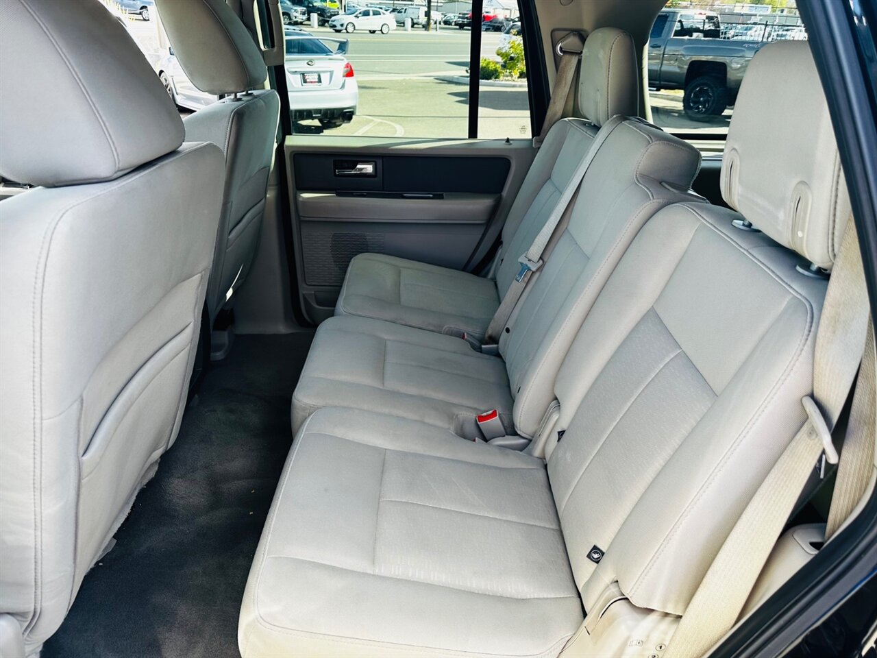 2011 Ford Expedition XLT - Photo 17 - Reno, NV 89502