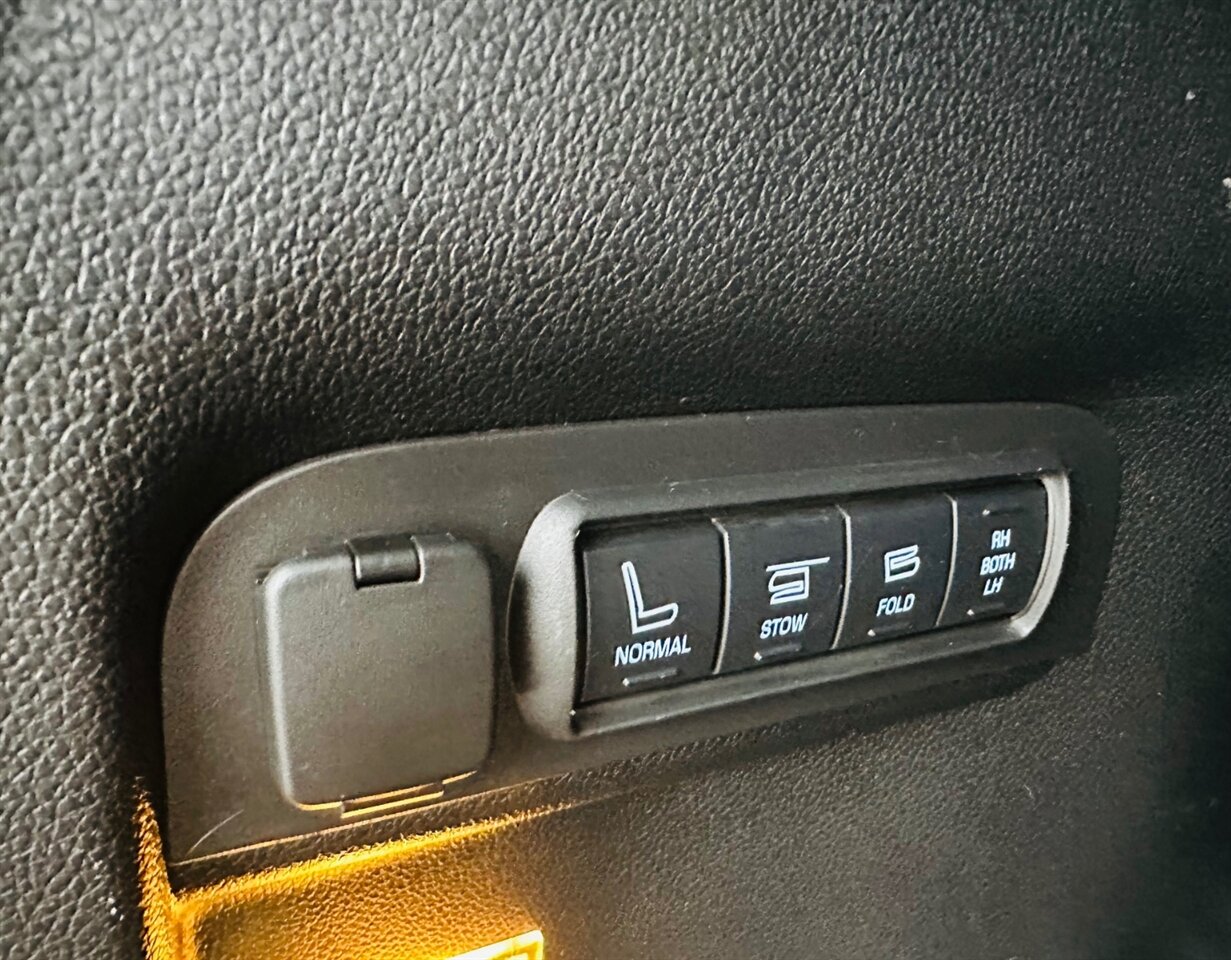 2017 Ford Explorer Platinum - Photo 28 - Reno, NV 89502