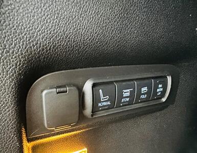 2017 Ford Explorer Platinum - Photo 28 - Reno, NV 89502