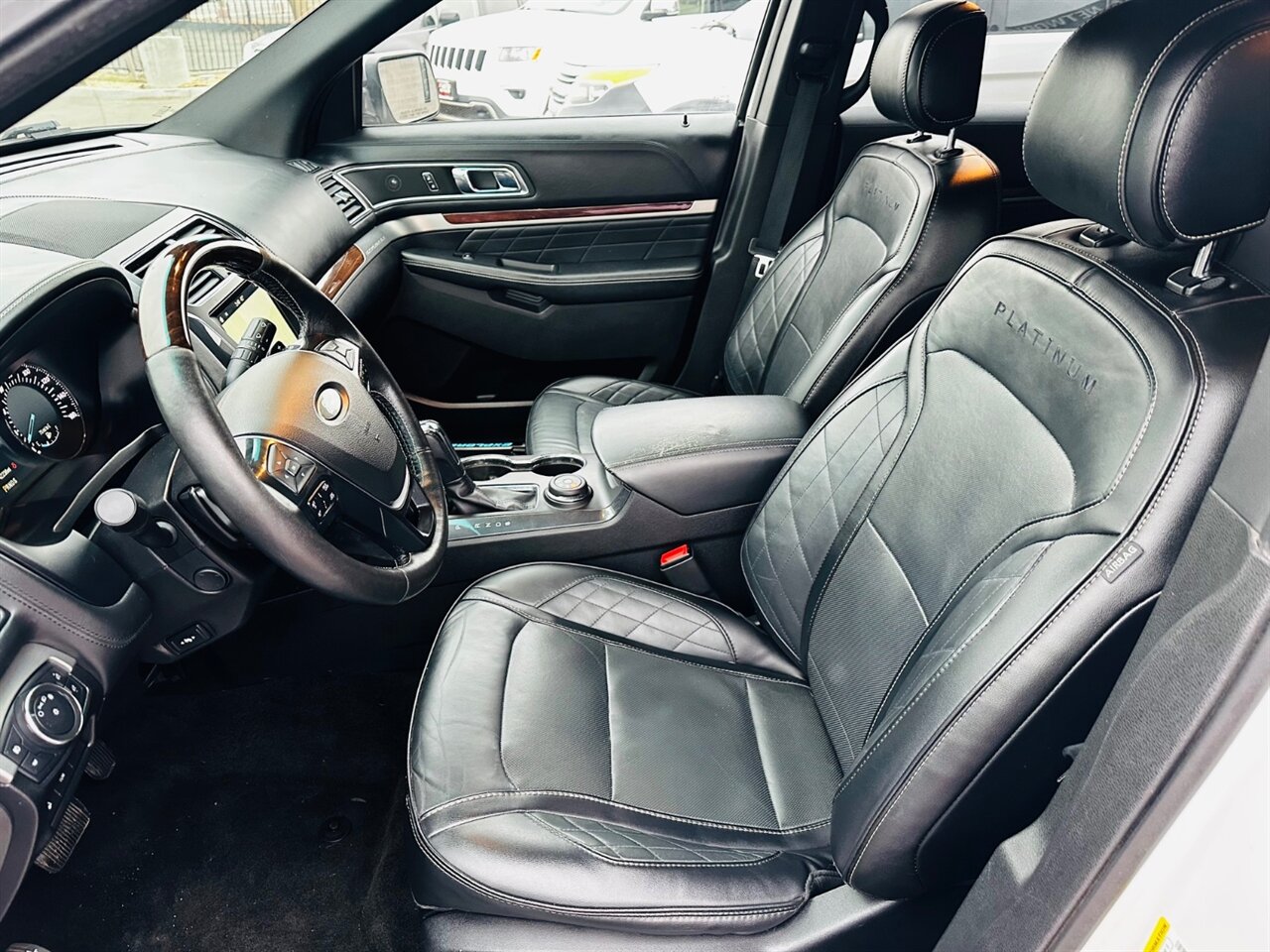 2017 Ford Explorer Platinum - Photo 13 - Reno, NV 89502