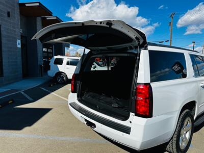 2015 Chevrolet Suburban LS   - Photo 9 - Reno, NV 89502