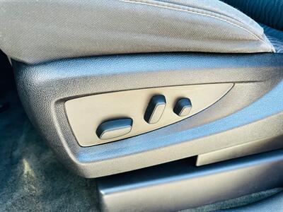 2015 Chevrolet Suburban LS   - Photo 28 - Reno, NV 89502