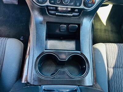 2015 Chevrolet Suburban LS   - Photo 21 - Reno, NV 89502