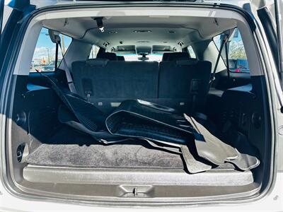 2015 Chevrolet Suburban LS   - Photo 13 - Reno, NV 89502