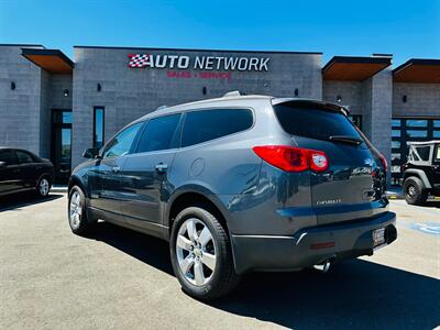 2009 Chevrolet Traverse LT   - Photo 7 - Reno, NV 89502