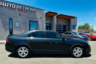 2012 Ford Fusion SE   - Photo 2 - Reno, NV 89502