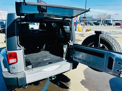 2014 Jeep Wrangler Unlimited Sahara   - Photo 9 - Reno, NV 89502