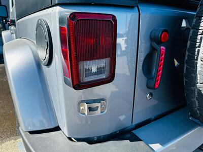 2014 Jeep Wrangler Unlimited Sahara   - Photo 13 - Reno, NV 89502