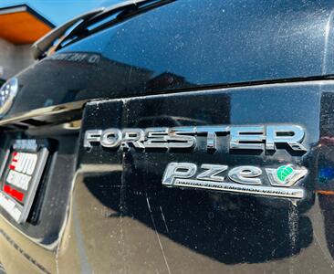 2016 Subaru Forester 2.5i Premium   - Photo 11 - Reno, NV 89502