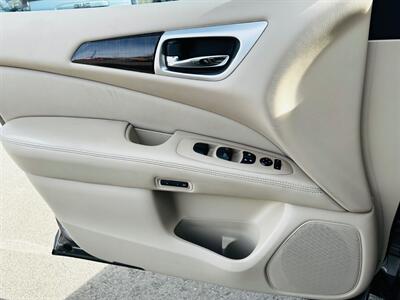 2014 Nissan Pathfinder Platinum   - Photo 25 - Reno, NV 89502