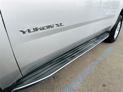 2015 GMC Yukon XL SLT   - Photo 11 - Reno, NV 89502