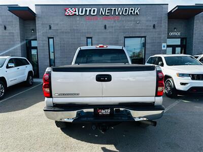 2006 Chevrolet Silverado 2500 LT 4dr Crew Cab - Photo 8 - Reno, NV 89502