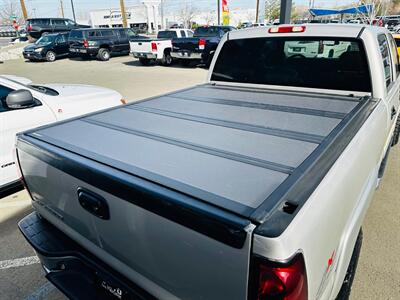 2006 Chevrolet Silverado 2500 LT 4dr Crew Cab - Photo 9 - Reno, NV 89502