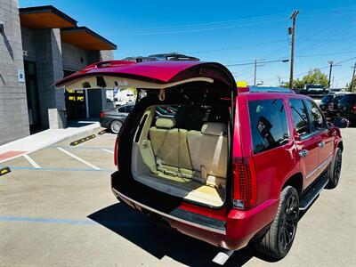 2007 Cadillac Escalade   - Photo 9 - Reno, NV 89502