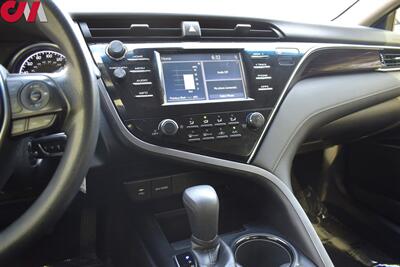 2018 Toyota Camry LE 4dr Sedan! 28 City Mpg! 39 Hwy Mpg! Toyota Safety Sense-P:Pre-Collision Sys w/Pedestrian Detection! Dynamic Radar Cruise Control! Lane Assist! Back Up Camera! Bluetooth! - Photo 16 - Portland, OR 97266