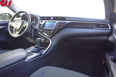 2018 Toyota Camry LE 4dr Sedan! 28 City Mpg! 39 Hwy Mpg! Toyota Safety Sense-P:Pre-Collision Sys w/Pedestrian Detection! Dynamic Radar Cruise Control! Lane Assist! Back Up Camera! Bluetooth! - Photo 10 - Portland, OR 97266