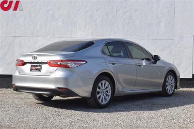 2018 Toyota Camry LE 4dr Sedan! 28 City Mpg! 39 Hwy Mpg! Toyota Safety Sense-P:Pre-Collision Sys w/Pedestrian Detection! Dynamic Radar Cruise Control! Lane Assist! Back Up Camera! Bluetooth! - Photo 4 - Portland, OR 97266