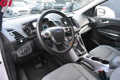2016 Ford Escape SE  AWD 4dr SUV Heated Seats! Bluetooth! Backup Camera! 2 Keys Included! - Photo 3 - Portland, OR 97266