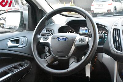 2016 Ford Escape SE  AWD 4dr SUV Heated Seats! Bluetooth! Backup Camera! 2 Keys Included! - Photo 13 - Portland, OR 97266