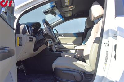 2020 Kia Sportage S AWD 4dr SUV! Back Up Camera! Blind Spot Monitor! Lane Assist! Eco/Sport/Snow Drive Modes! Center Lock Diff! Apple CarPlay! Android Auto! Heated Leather Seats! Tow Hitch! - Photo 10 - Portland, OR 97266