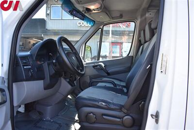 2008 Dodge Sprinter 2500  3dr 144in. WB Cargo Van Kenwood Stereo! Bluetooth! Digital Rear View Mirror! Backup Camera! Tow Hitch! Full Service and Ready for Anything! - Photo 10 - Portland, OR 97266