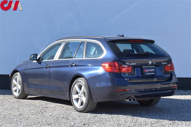 2015 BMW 328i xDrive  AWD 4dr Wagon! Back-Up Cam! Full Park Assist! GPS Nav! Bluetooth! 3 Drive Modes! Full Heated Leather Seats! Winter Package! Pano-Sunroof! Power Liftgate! Trunk Cargo Cover!