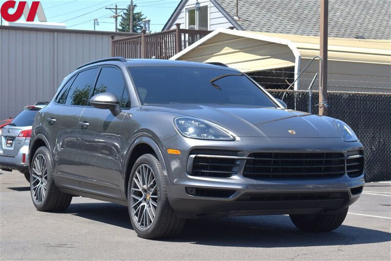 2019 Porsche Cayenne  AWD 4dr SUV Park-Assist! Surround View Camera! Navigation! Bluetooth! Off-Road & Sport Drive Mode! Heated & Ventilated Leather Seats! Pano-Sunroof! Tow Hitch!