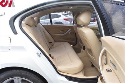 2012 BMW 328i  4dr Sedan Powered Heated Leather Seats! Sport & ECO PRO! Bluetooth! Sunroof! - Photo 27 - Portland, OR 97266
