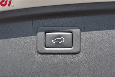 2018 Subaru Outback 2.5i Premium AWD 4dr Wagon EyeSight Assist Tech! X-Mode! Back Up Cam! Blind Spot Monitor! Apple CarPlay! Android Auto! Roof-Rack! Trunk Cargo Cover! - Photo 27 - Portland, OR 97266