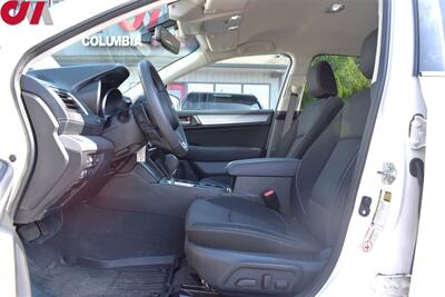 2018 Subaru Outback 2.5i Premium AWD 4dr Wagon EyeSight Assist Tech! X-Mode! Back Up Cam! Blind Spot Monitor! Apple CarPlay! Android Auto! Roof-Rack! Trunk Cargo Cover! - Photo 9 - Portland, OR 97266